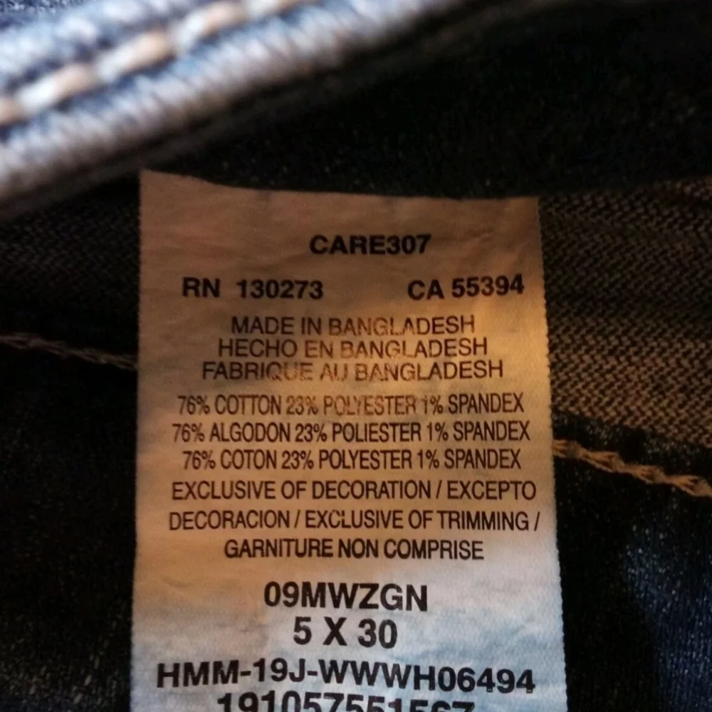 Wrangler Boot Cut Jeans - Picture 5 of 5